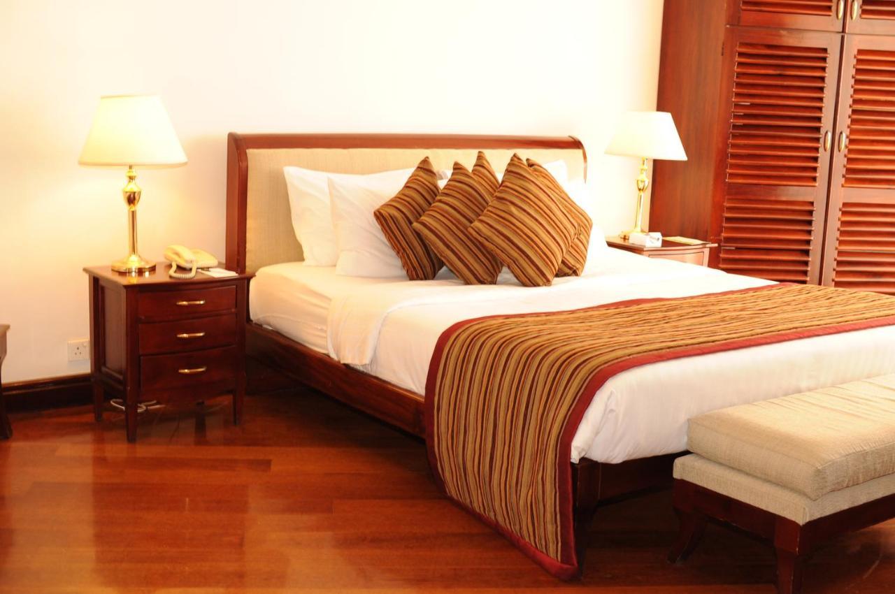 Mount Lavinia Hotel Dehiwala-Mount Lavinia Exterior foto